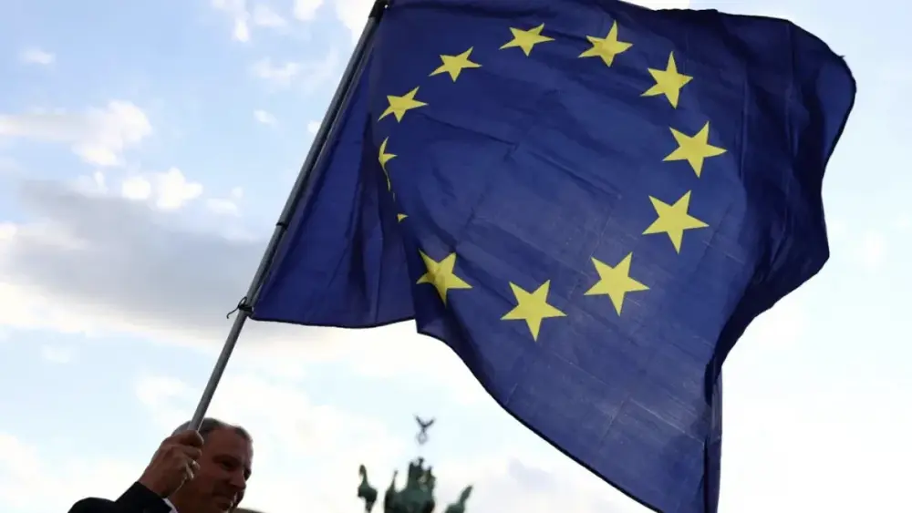 Crise em Ceuta: UE enfrenta imigração e ultradireita
