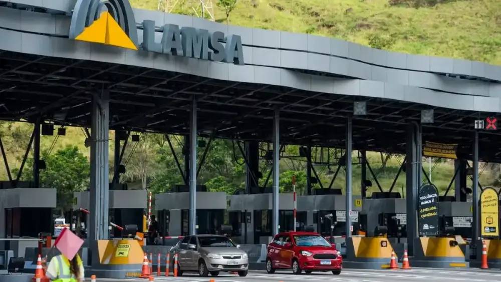 Tráfego em rodovias pedagiadas cai 1% em maio, aponta ABCR